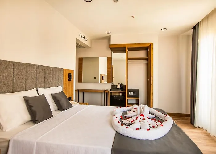 Grand Business Hotel